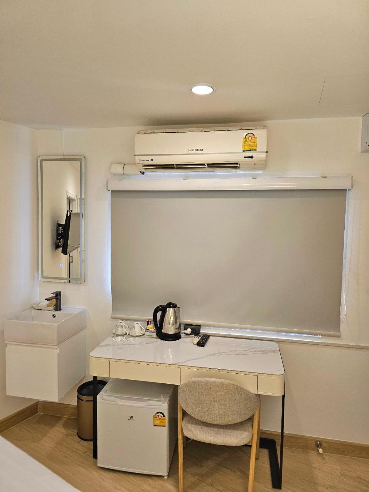 방콕 Arawana Express Sukhumvit 22 아파트 호텔 외부 사진