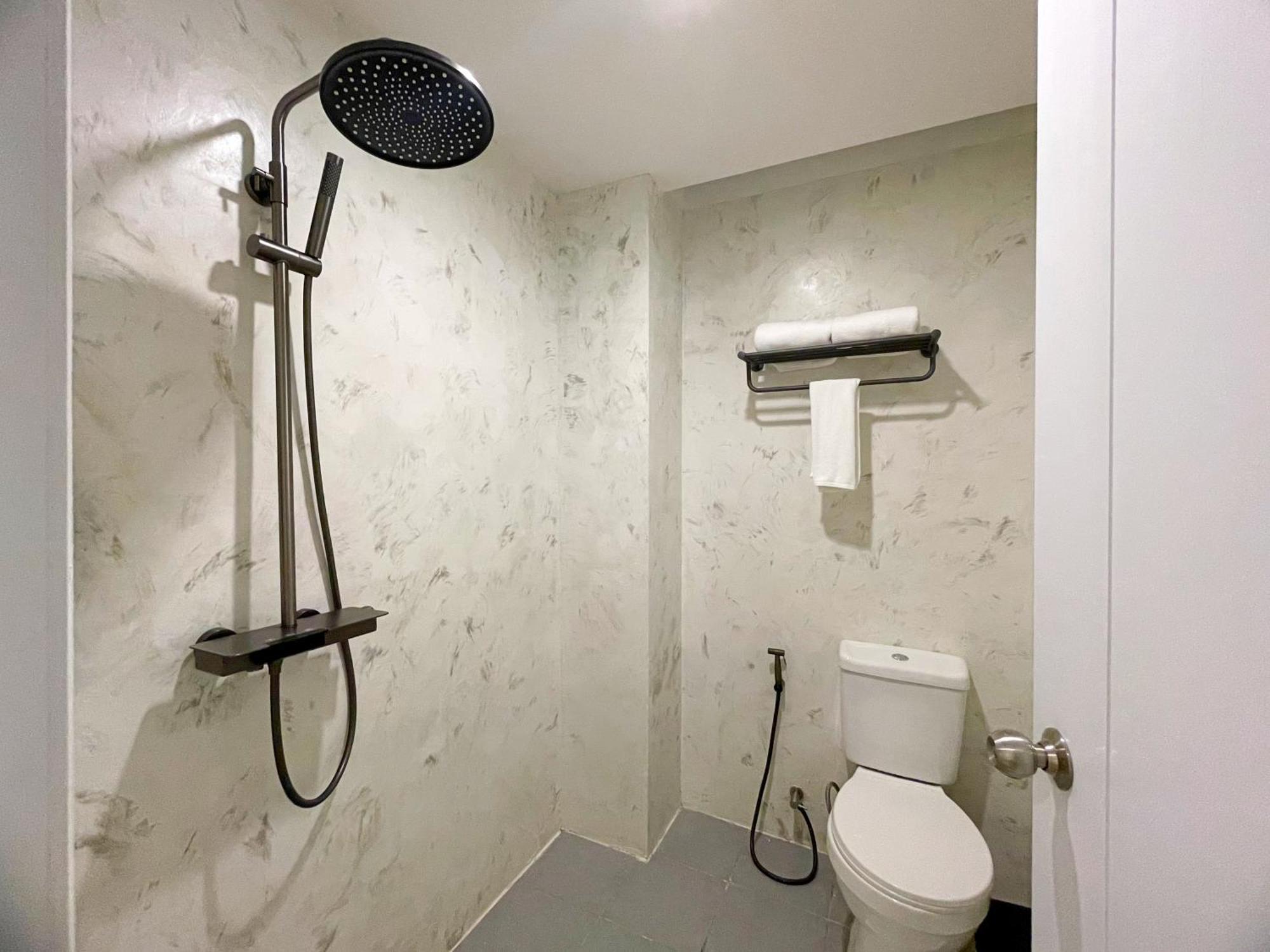 방콕 Arawana Express Sukhumvit 22 아파트 호텔 외부 사진